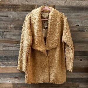 NWT Anthropologie x Moon River Valley Warm Beige Fleece Teddy Jacket
